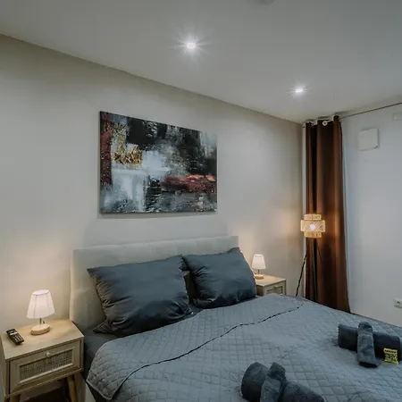 Passaus Motto Appartements! Solo - Paerchen - Familien - Gruppen Apartment Passau