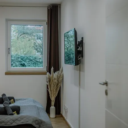 Passaus Motto Appartements! Solo - Pärchen - Familien - Gruppen Apartment Passau