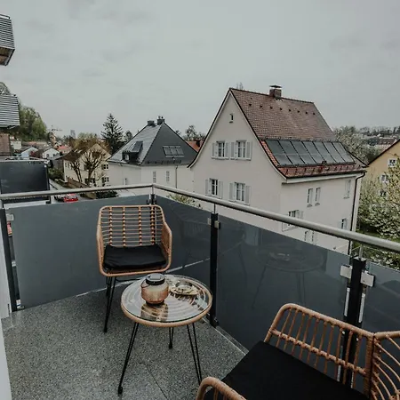 Апартаменти Passaus Motto Appartements! Solo - Paerchen - Familien - Gruppen
