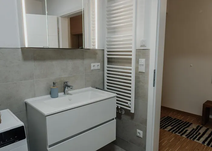 Passaus Motto Appartements! Solo - Paerchen - Familien - Gruppen *